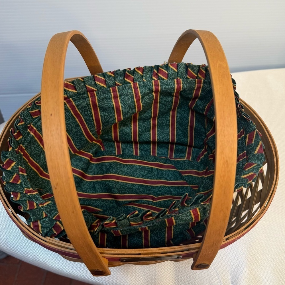 Longaberger 2004 Green and Brown Striped Tote w/Double handles & Lining